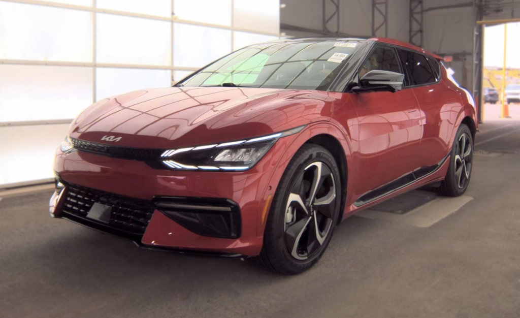 Used 2023 Kia EV6 GT-Line AWD/4WD image 3