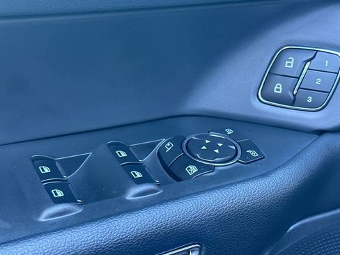 Certified 2023 Ford Expedition Limited image 13