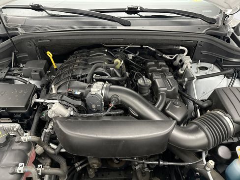 Used 2024 Dodge Durango GT image 25