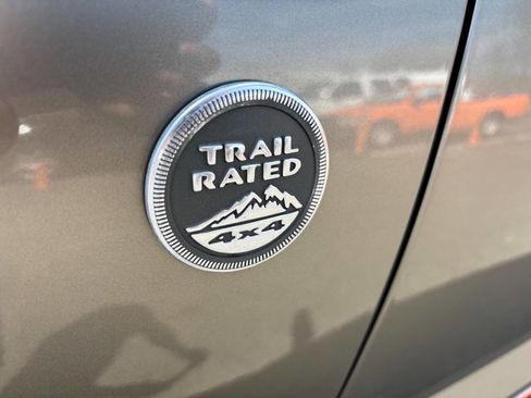 Used 2006 Jeep Liberty Limited image 12