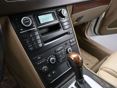 Used 2013 Volvo XC90 3.2 image 12