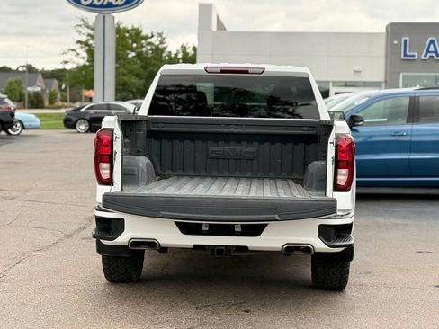 Used 2023 GMC Sierra 1500 Elevation w/ LPO, Elevation Black Package AWD/4WD image 33