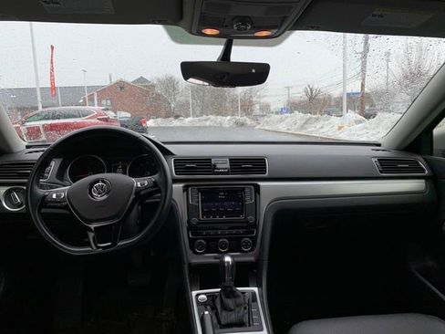 Used 2019 Volkswagen Passat 2.0T Wolfsburg w/ Wheels & Sunroof Package image 14