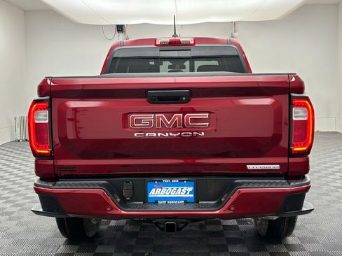 New 2026 GMC Canyon Elevation w/ Convenience Package image 8