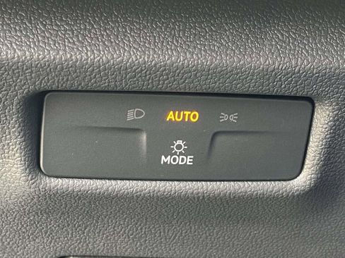 New 2026 Volkswagen Tiguan S FWD image 29