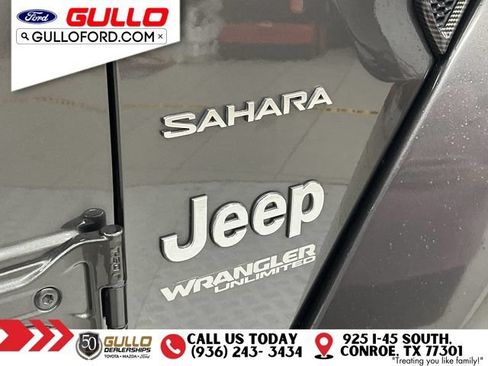 Used 2022 Jeep Wrangler Unlimited Sahara AWD/4WD image 30