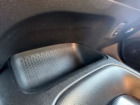 Used 2023 Toyota Corolla LE FWD image 26