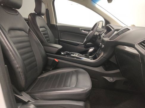 Used 2017 Ford Edge SEL w/ Equipment Group 201A image 21