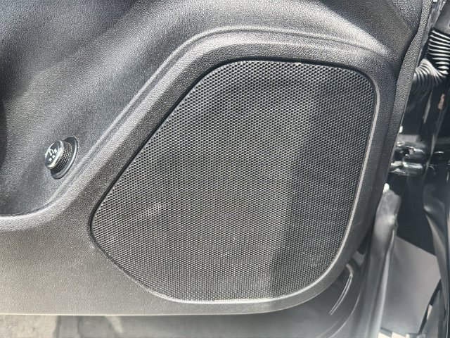 Used 2024 Chevrolet Blazer LT w/ Convenience Package FWD image 23