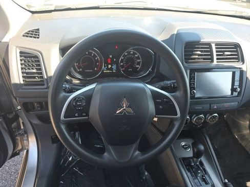 Used 2024 Mitsubishi Outlander Sport AWD image 16