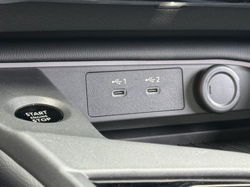 New 2026 Nissan Sentra SV w/ SV Convenience Package FWD image 14