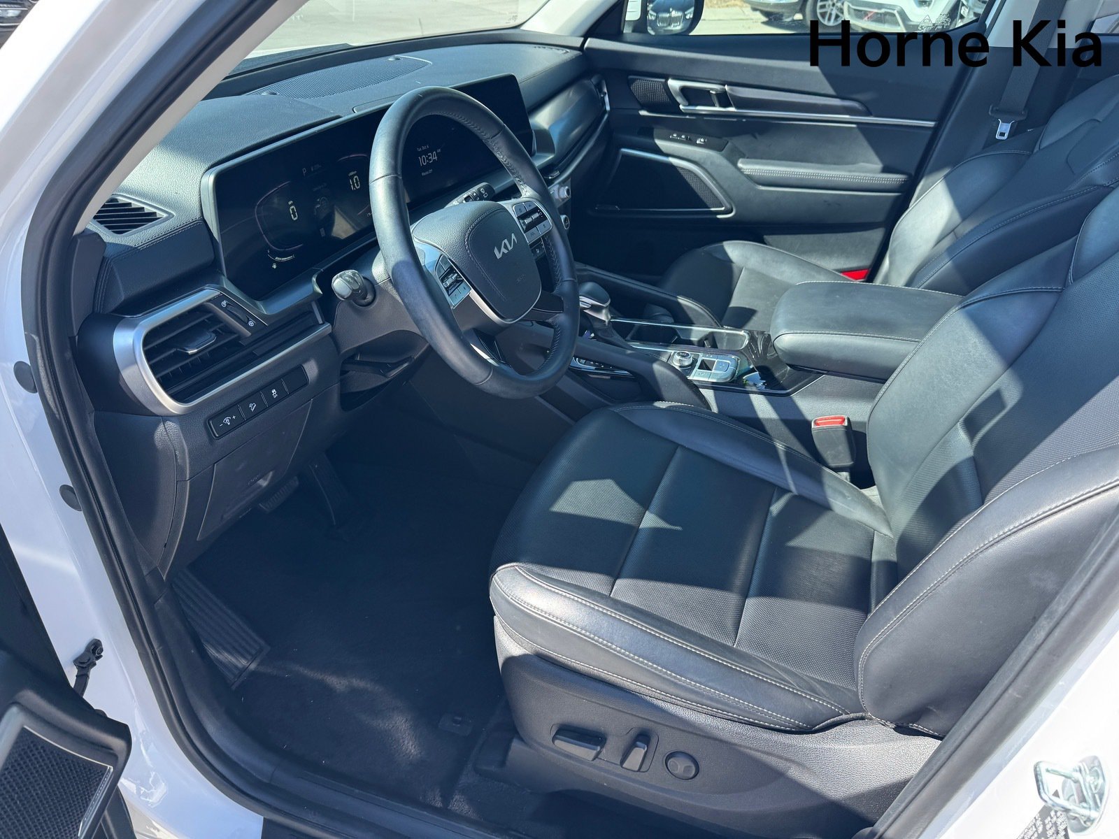 Certified 2024 Kia Telluride S w/ S Sunroof Package AWD/4WD image 9