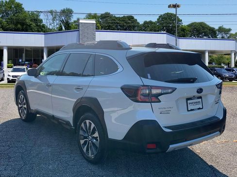 New 2025 Subaru Outback Touring w/ Popular Package #2 AWD/4WD image 4