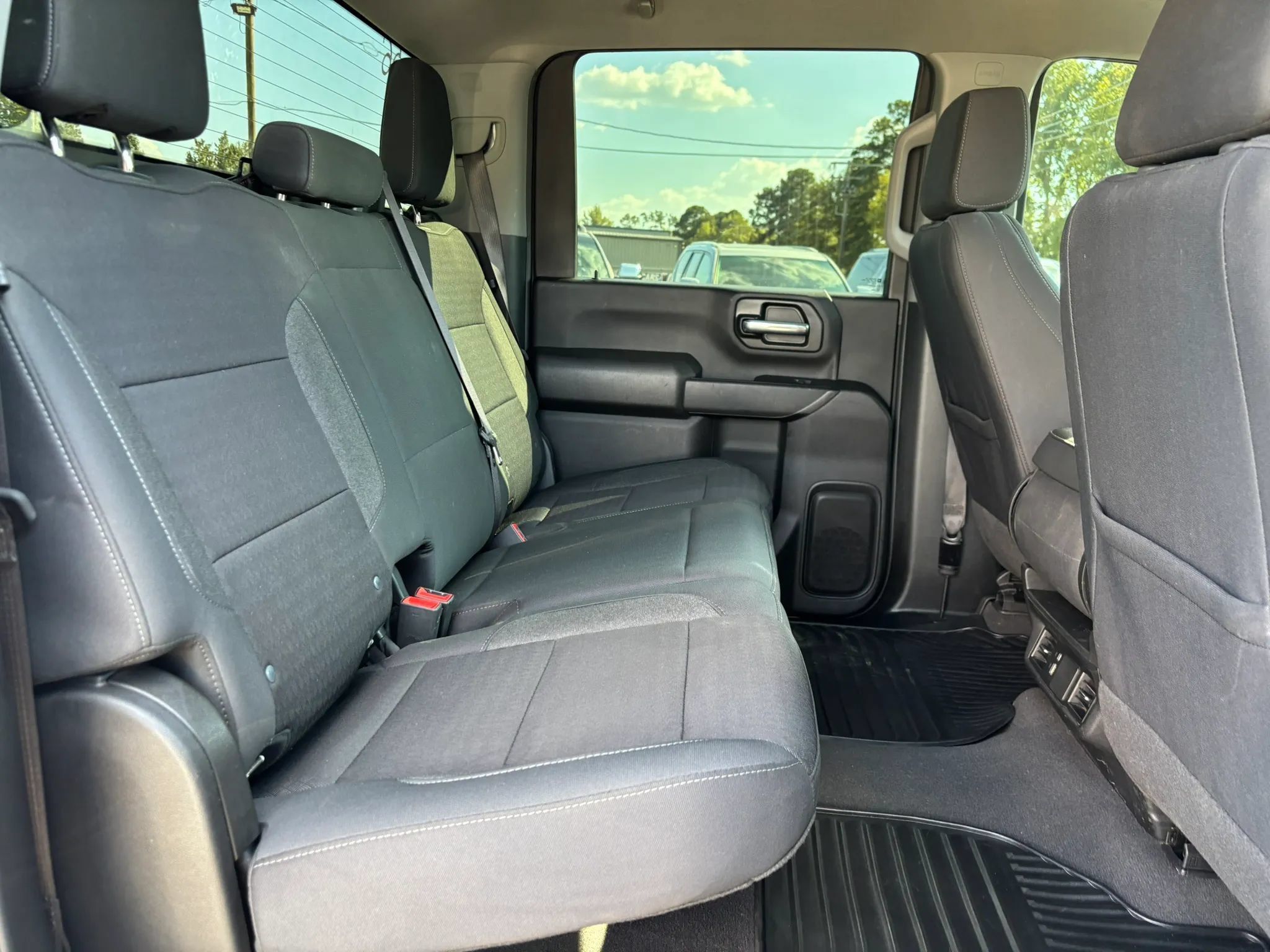 Used 2024 Chevrolet Silverado 2500 Custom w/ Custom Value Package AWD/4WD image 19