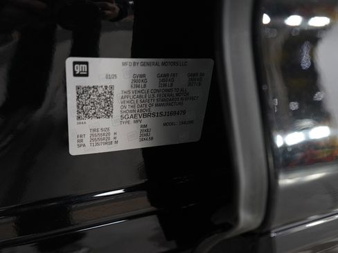 Used 2025 Buick Enclave Sport Touring image 23