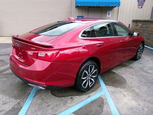 Used 2025 Chevrolet Malibu RS image 6
