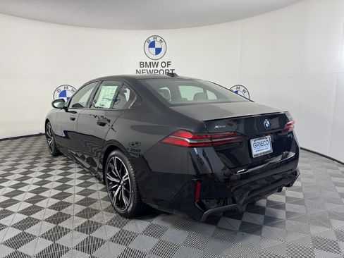 New 2027 BMW 530i xDrive w/ M Sport Package AWD/4WD image 8