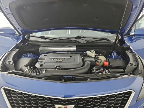 Used 2021 Cadillac XT4 Sport w/ Cold Weather Package image 39