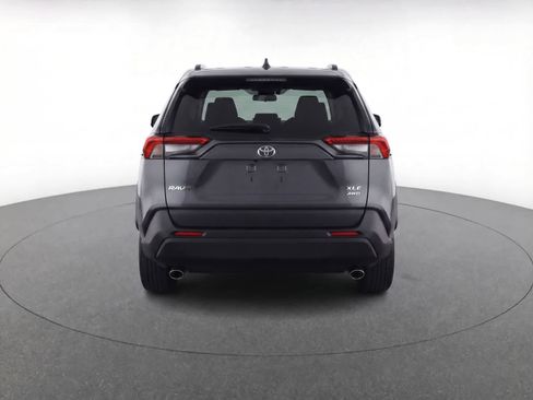 Used 2024 Toyota RAV4 XLE w/ Convenience Package image 7