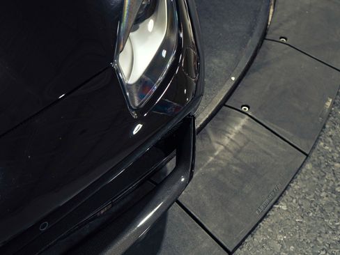 Used 2016 Ferrari 488 Spider image 11