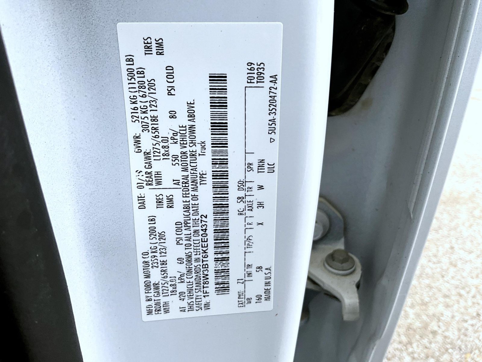 Used 2019 Ford F350 Lariat w/ Lariat Ultimate Package AWD/4WD image 27
