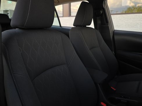 Used 2024 Toyota Corolla LE image 23