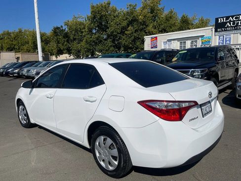 Used 2014 Toyota Corolla L image 4