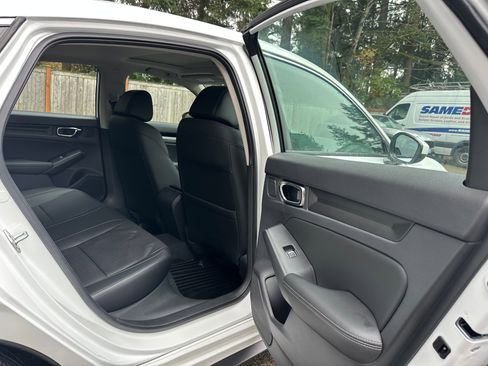 Used 2024 Honda Civic EX-L image 13