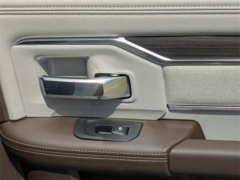 New 2025 RAM 2500 Laramie image 33