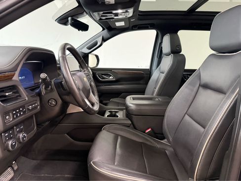 Used 2022 Chevrolet Tahoe Premier AWD/4WD image 13
