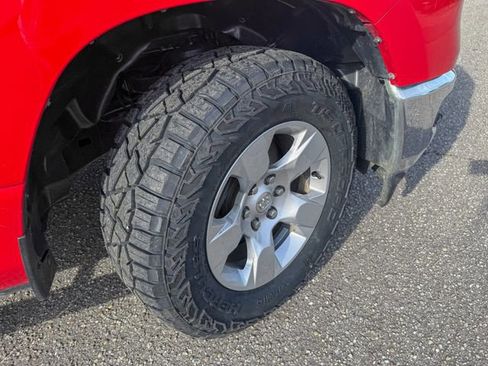 Used 2020 RAM 1500 Big Horn RWD image 11