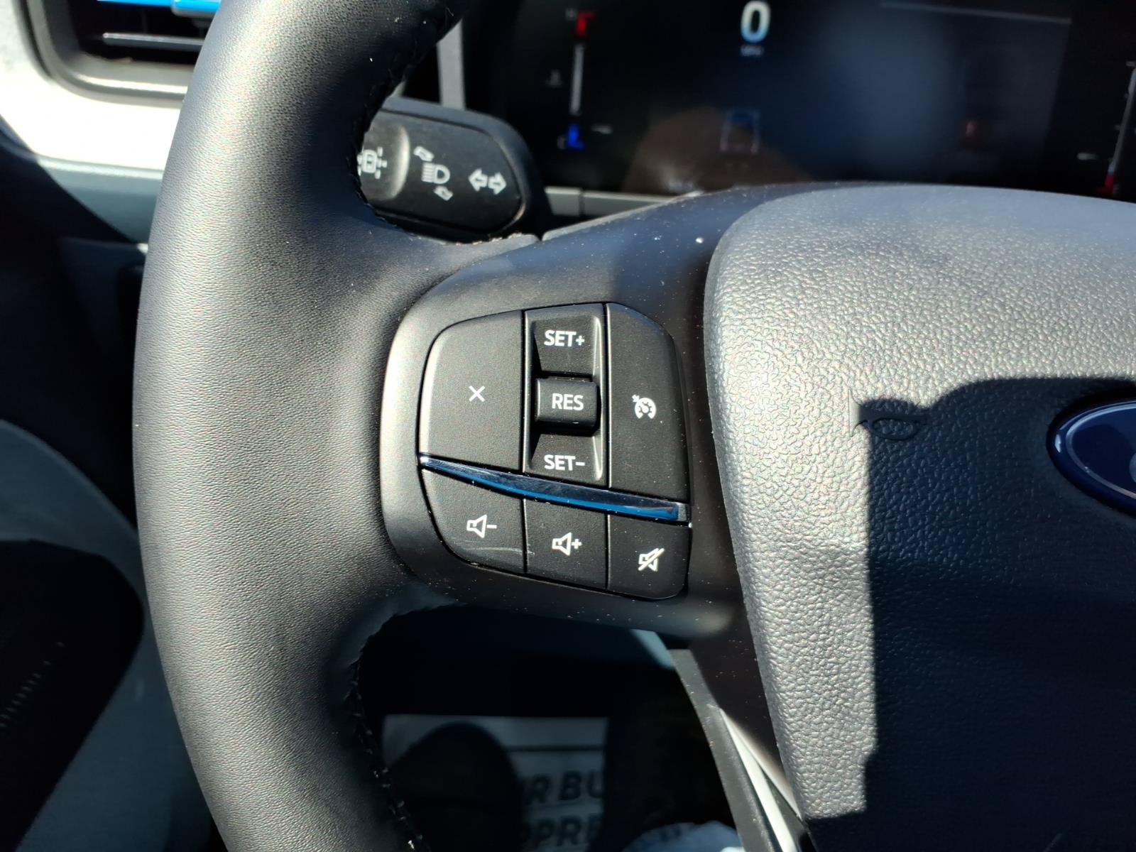 New 2026 Ford Maverick XLT w/ XLT Luxury Package FWD image 16