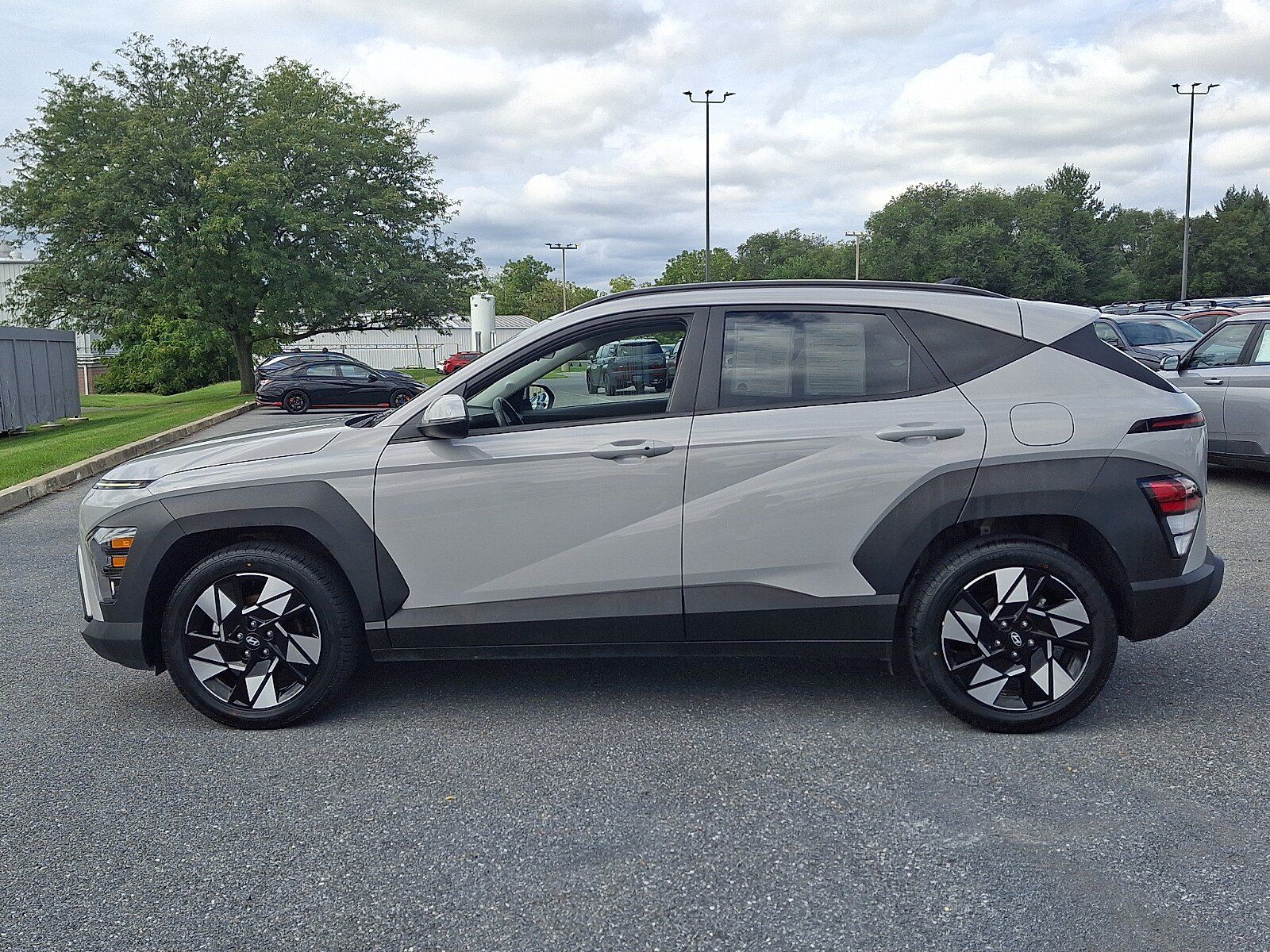 Certified 2024 Hyundai Kona SEL FWD image 8