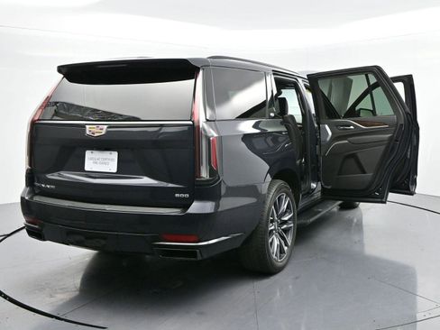 Certified 2024 Cadillac Escalade Sport Platinum image 48