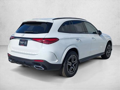 New 2026 Mercedes-Benz GLC 300 GLC 300 image 2