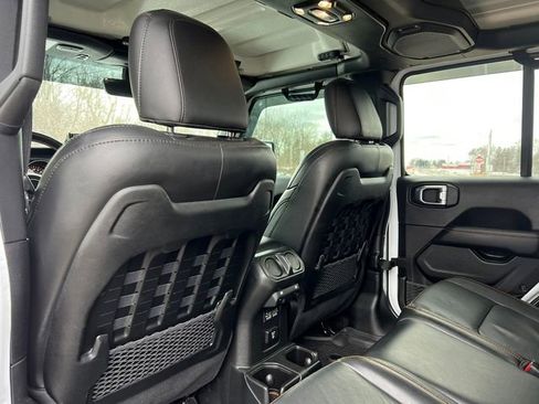Used 2023 Jeep Gladiator Mojave w/ LED Lighting Group image 44