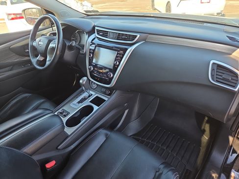 Used 2018 Nissan Murano Platinum image 18