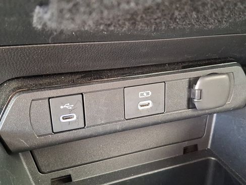 Used 2023 Toyota Prius Prime image 26