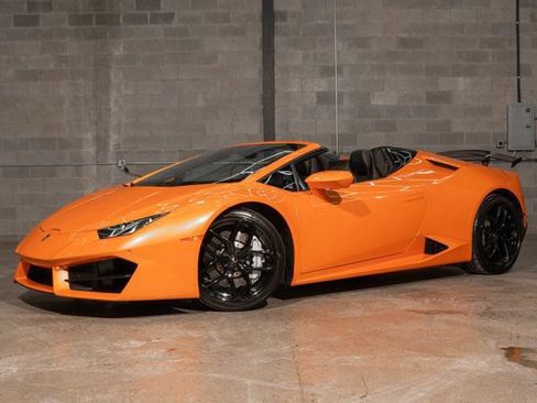 Used 2019 Lamborghini Huracan LP 580-2 image 7
