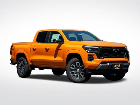 New 2026 Chevrolet Colorado Z71 w/ Technology Package AWD/4WD image 3