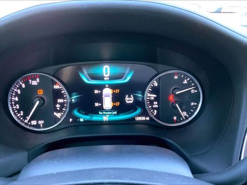 Used 2019 Buick Enclave Avenir image 23