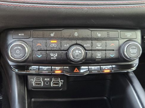 New 2024 Dodge Durango GT w/ Blacktop Package image 16