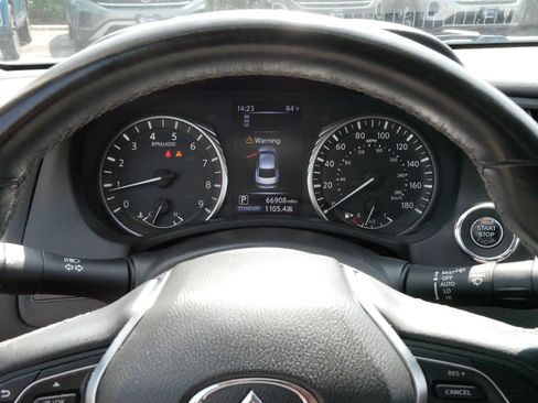 Used 2020 INFINITI Q50 Luxe AWD/4WD image 21