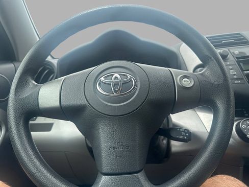Used 2010 Toyota RAV4 2WD image 34