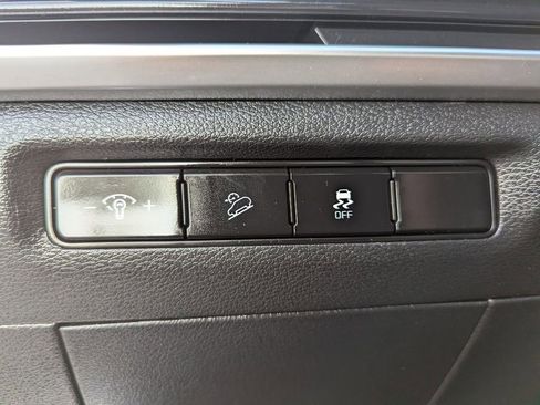 Used 2023 Kia Telluride LX image 21