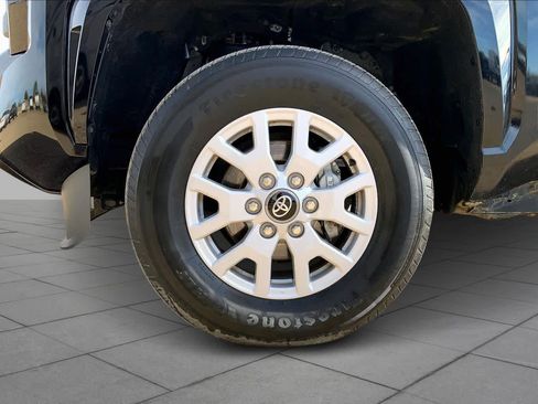 Used 2024 Toyota Tacoma SR5 image 10