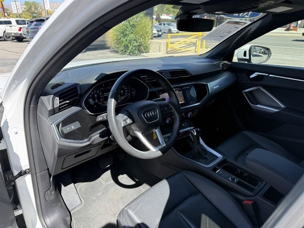 Used 2025 Audi Q3 2.0T Premium AWD/4WD image 15