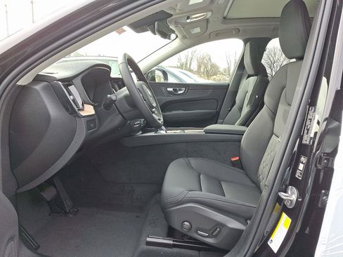 New 2026 Volvo XC60 B5 Plus w/ Protection Package Premier image 9