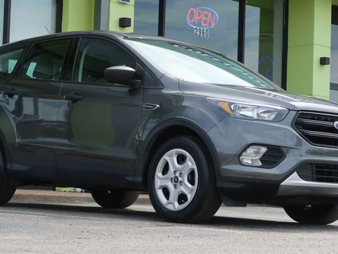 Used 2019 Ford Escape S FWD image 6