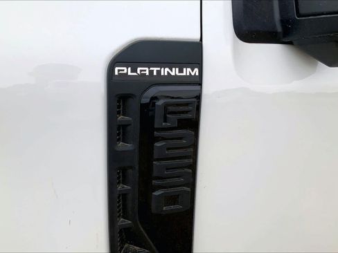 New 2026 Ford F250 Platinum w/ Tremor Off-Road Package AWD/4WD image 15